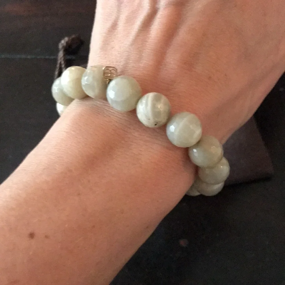 Sydney Evan Pale Green Beaded Skull Charm Bracelet